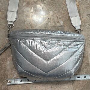 Silver Metallic Quilted Crossbody Handbag Purse